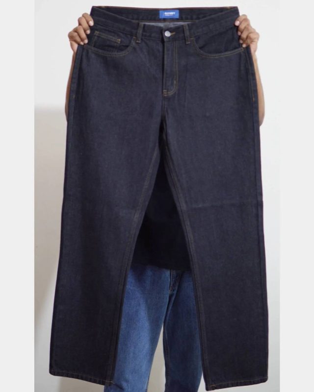 Non Stretch Raw Black Straight Fit Jeans Pant